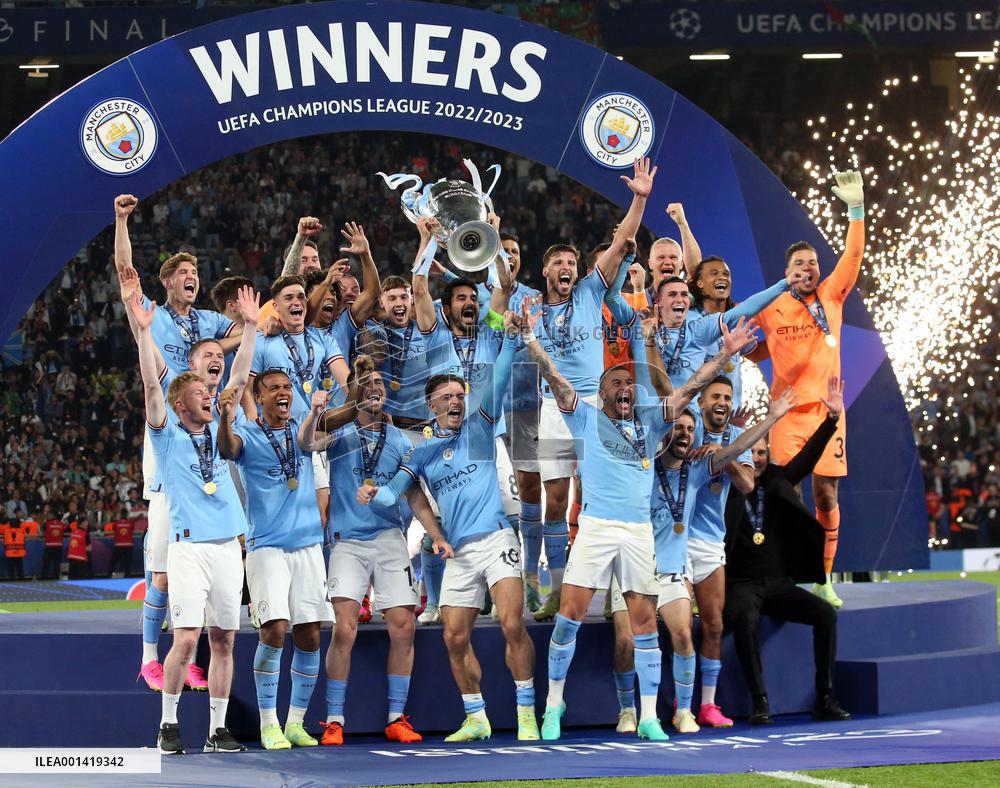 Manchester City Wins Champions League - Istanbul