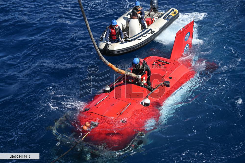 Xinhua Headlines: China conducts challenging deep-sea exploration of Ming Dynasty shipwrecks