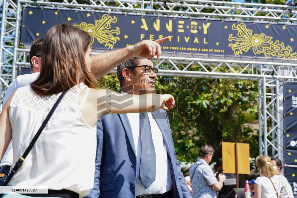Residents Gather To Pay Tribute To The Victims Of The Attack - Annecy