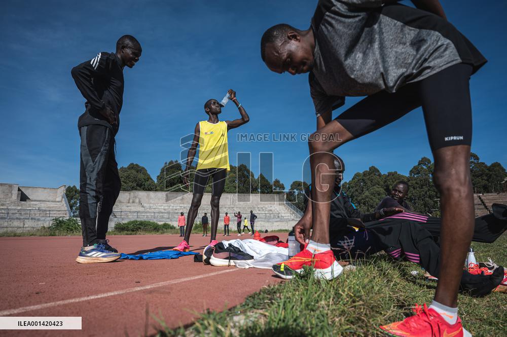 (SP)KENYA-ITEN-TRACK & FIELD-YOUNG RUNNER-AIMING FOR CHENGDU