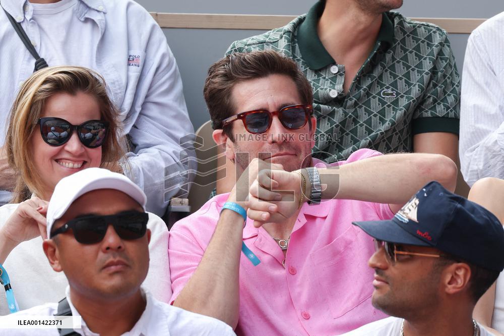 Roland Garros 2023 - Celebrities In The Stands - Day 15 NB