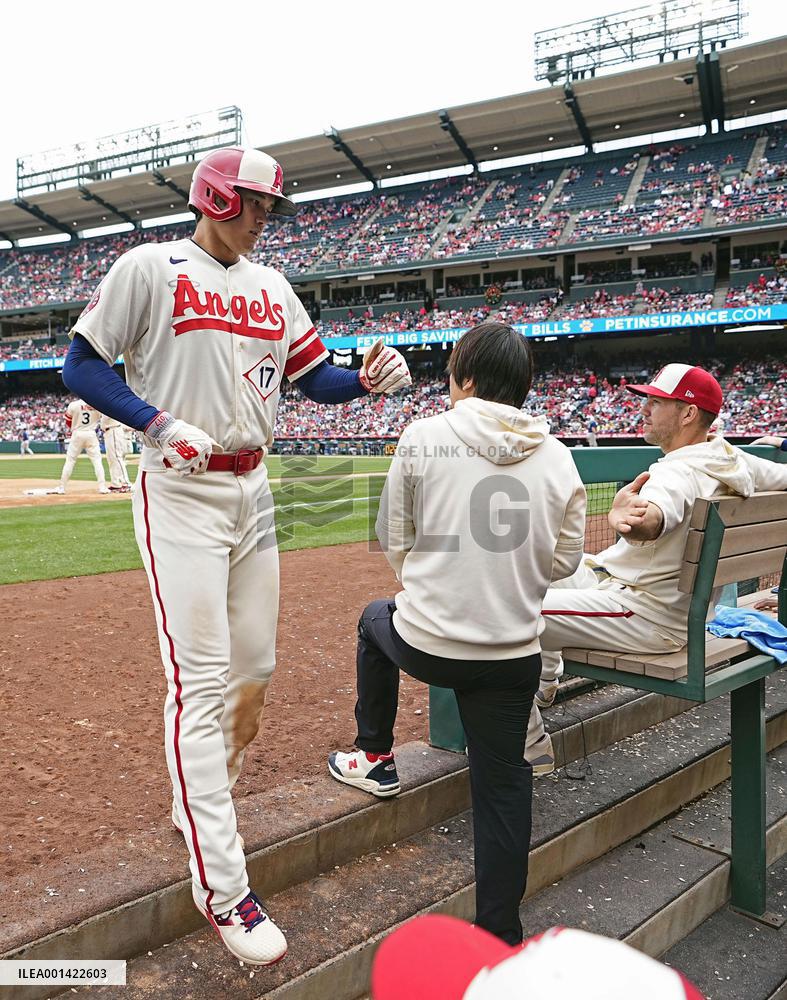 Baseball: Mariners vs. Angels