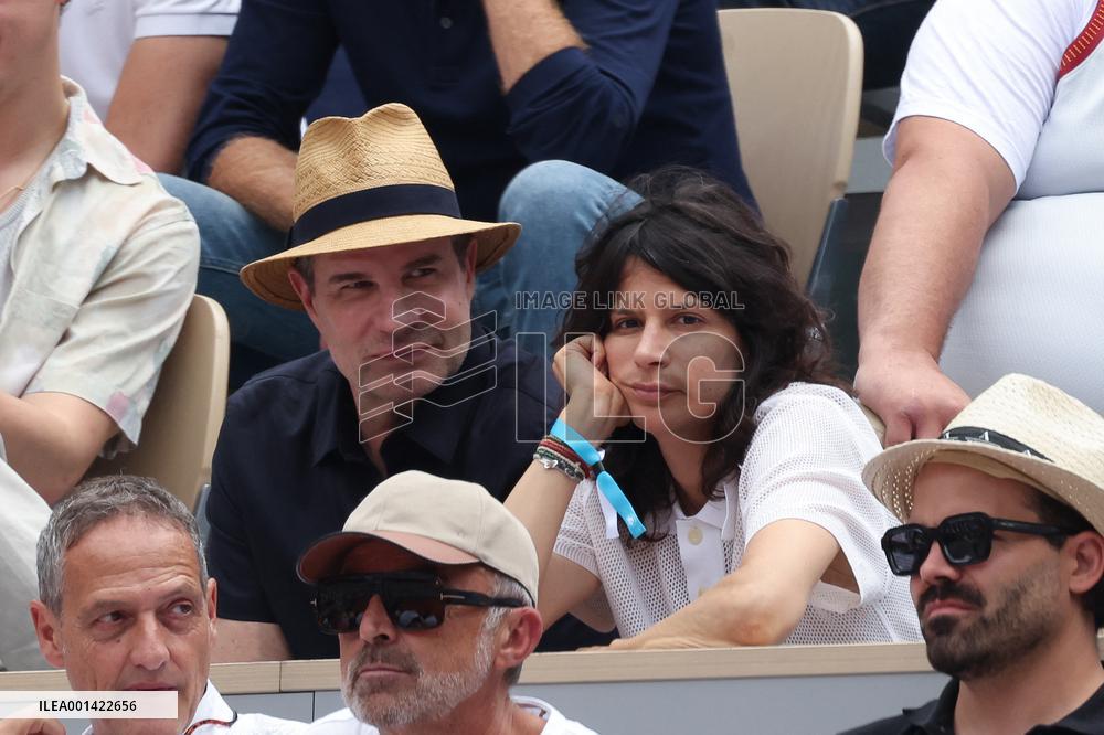 Roland Garros 2023 - Celebrities In The Stands - Day 15 NB
