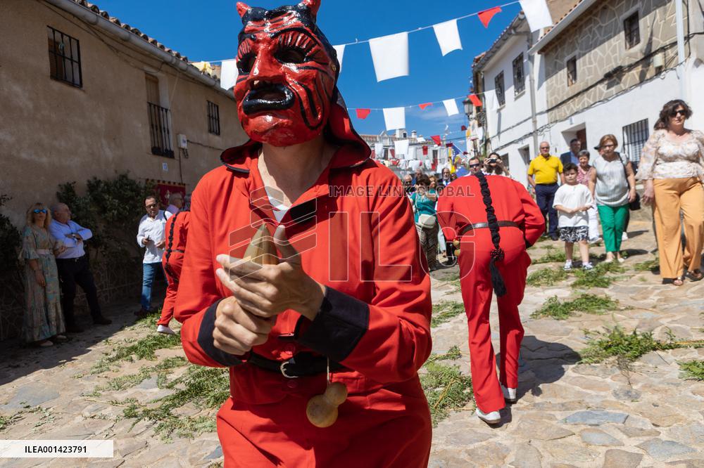 Celebration Of Los Diablucos Of Helechosa De Los Montes - Spain