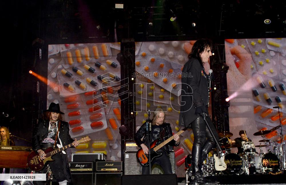 Hollywood Vampires Concert In Istanbul