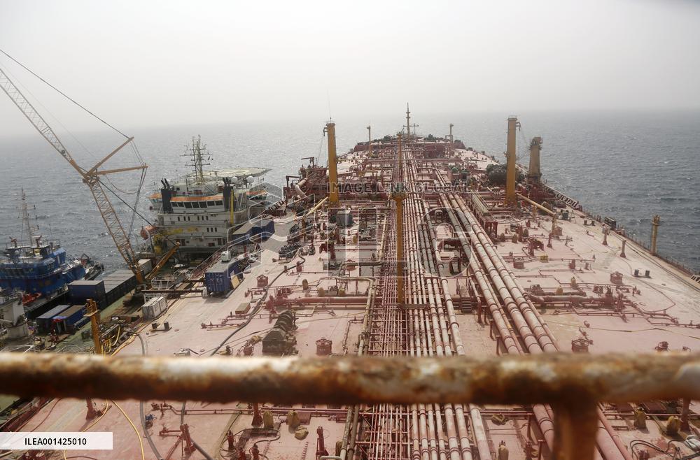 YEMEN-HODEIDAH-DECAYING OIL TANKER-INSURANCE