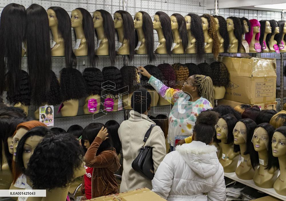 SOUTH AFRICA-JOHANNESBURG-WIG