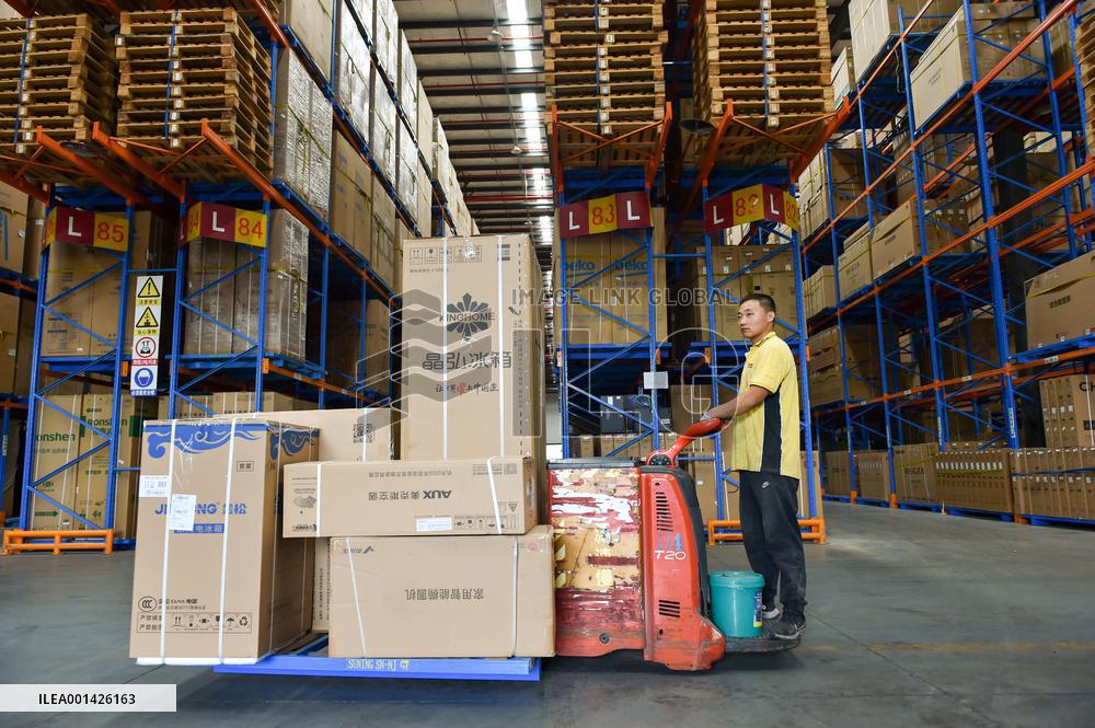 618 Shopping Festival Suning Logistics Center