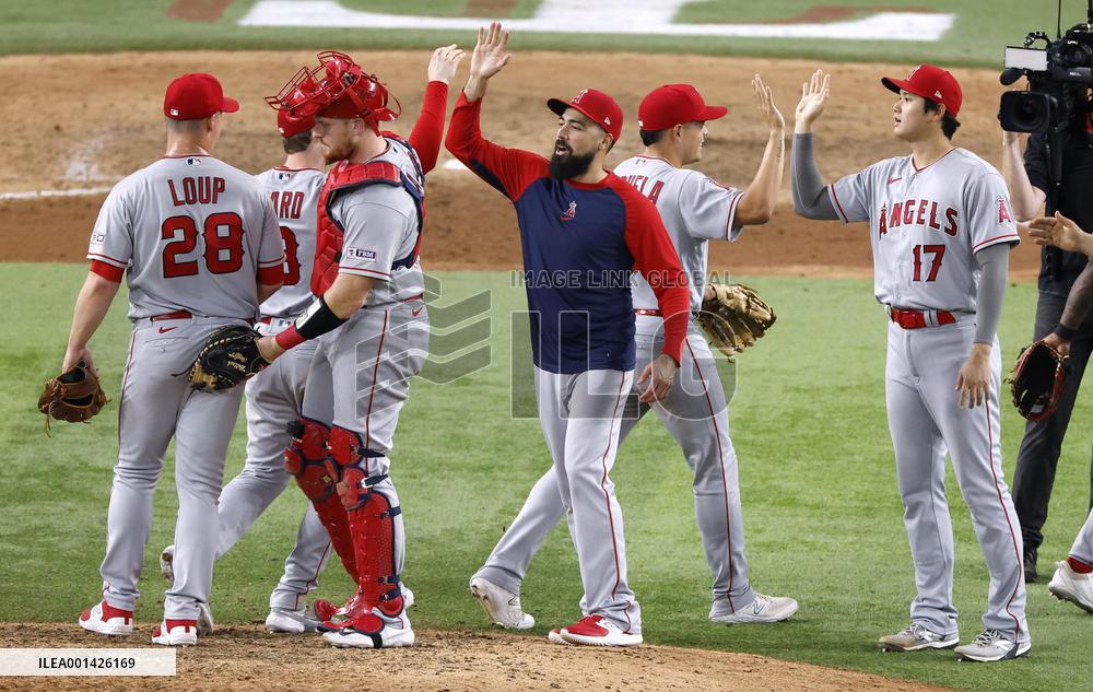 Baseball: Angels vs. Rangers
