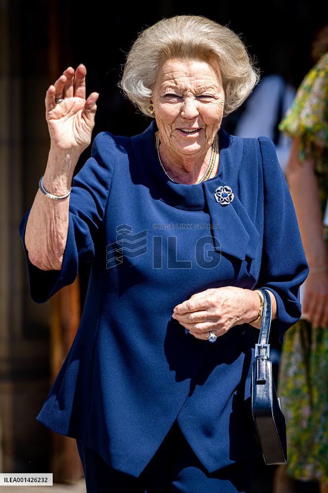 Princess Beatrix at Foundation for Refugee Students UAF - Utrecht