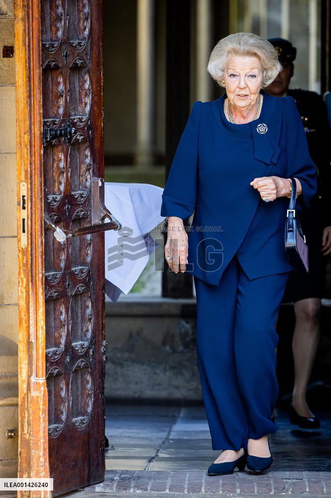 Princess Beatrix at Foundation for Refugee Students UAF - Utrecht