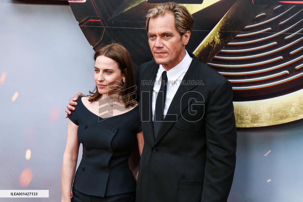 The Flash Premiere - LA