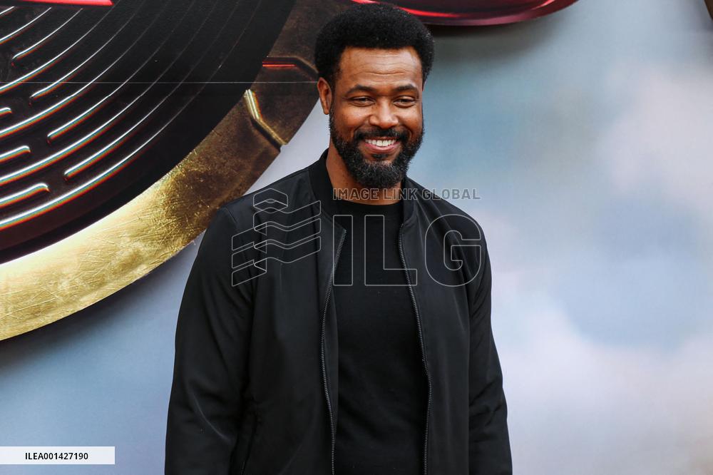 The Flash Premiere - LA