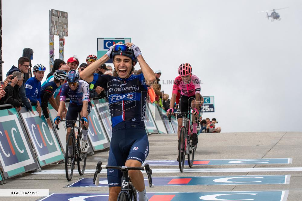 Lenny Martinez Wins The Mont Ventoux Challenge 2023