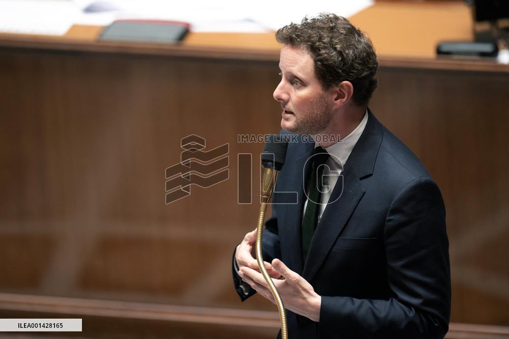 Questions to the Government - Paris.