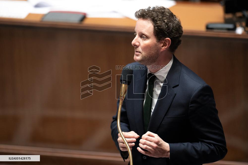 Questions to the Government - Paris.