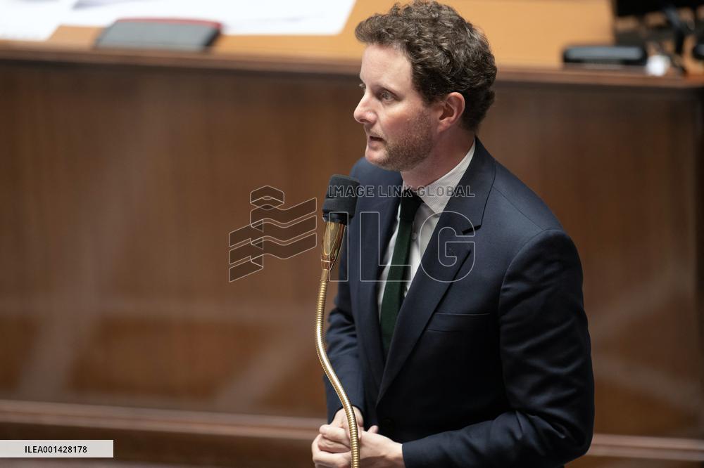 Questions to the Government - Paris.