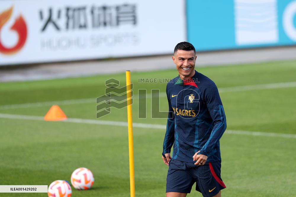 (SP)PORTUGAL-OEIRAS-EURO-2024-QUALIFIERS-POR-TRAINING