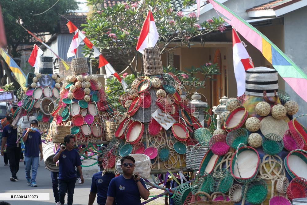INDONESIA-SUKOHARJO-TRADITIONAL RATTAN PARADE