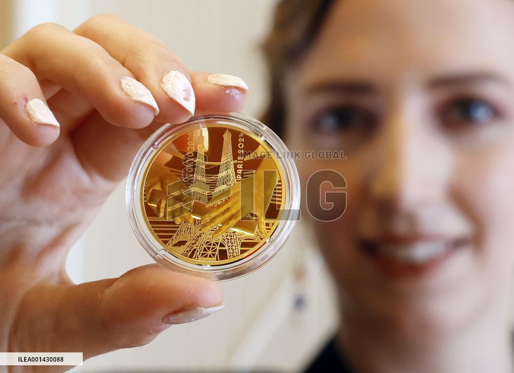 Paris Games collector coin