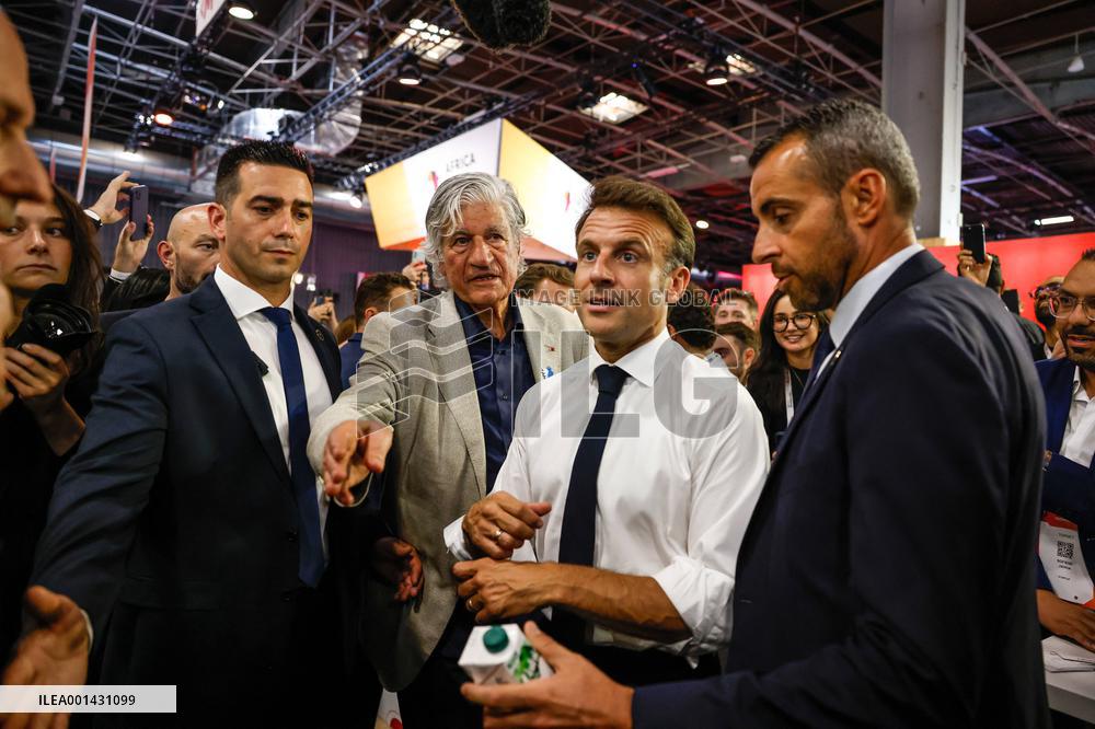 Emmanuel Macron Visits The Vivatech Exhibition - Paris