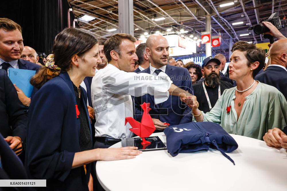 Emmanuel Macron Visits The Vivatech Exhibition - Paris