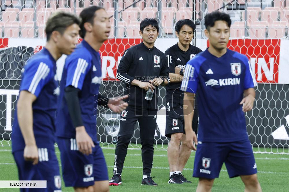 Football: Japan squad train ahead of friendly