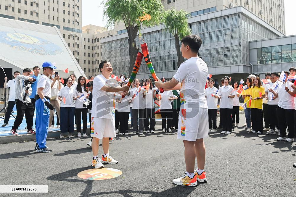 (SP)CHINA-HARBIN-WORLD UNIVERSITY GAMES-TORCH RELAY (CN)