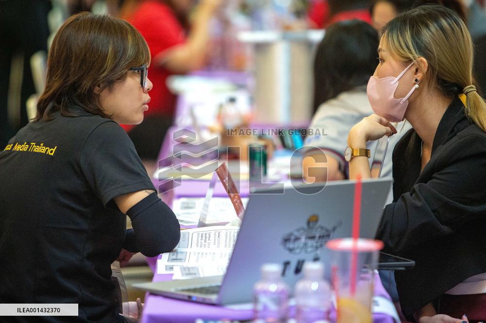 THAILAND-BANGKOK-CAMPUS-JOB FAIR