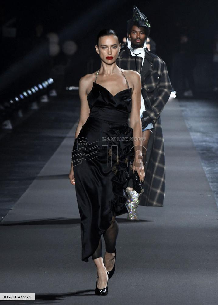 LuisaViaRoma & British Vogue Fashion Show - Florence