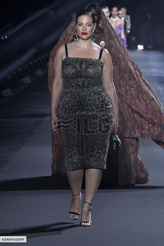 LuisaViaRoma & British Vogue Fashion Show - Florence