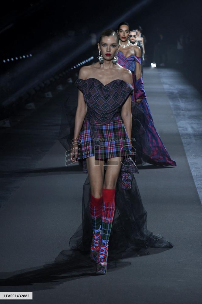 LuisaViaRoma & British Vogue Fashion Show - Florence