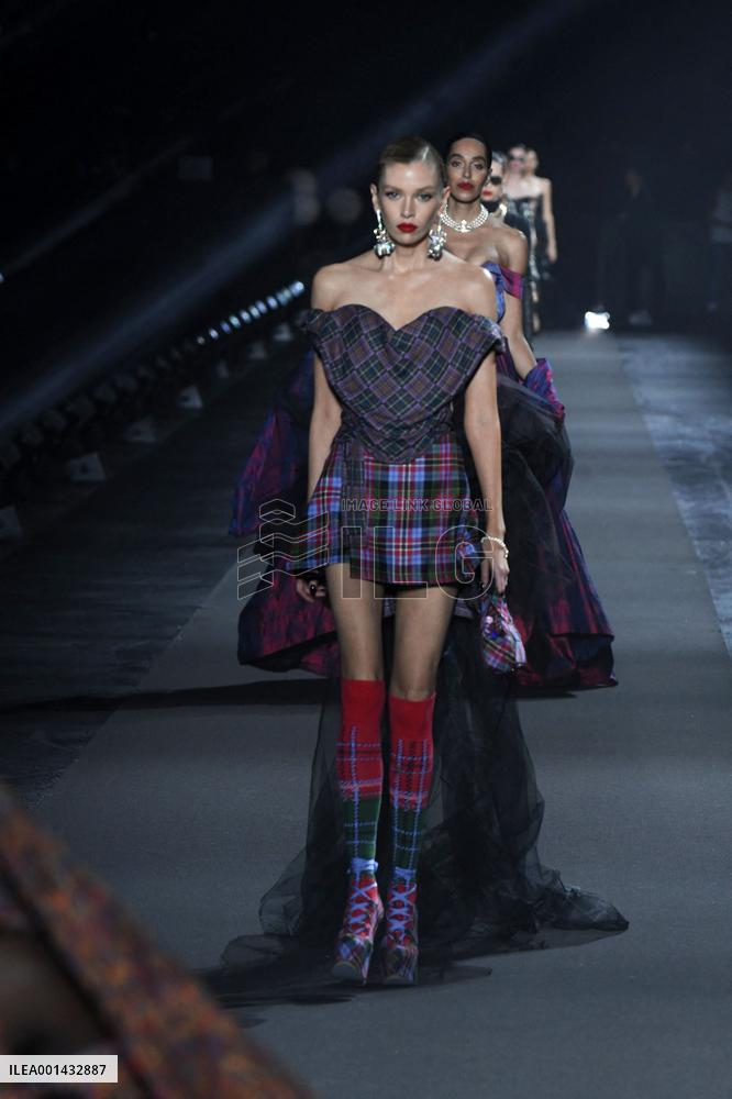 LuisaViaRoma & British Vogue Fashion Show - Florence