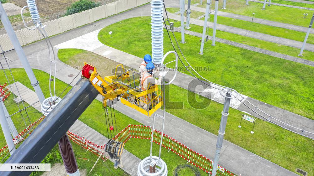 Power Grid Construction