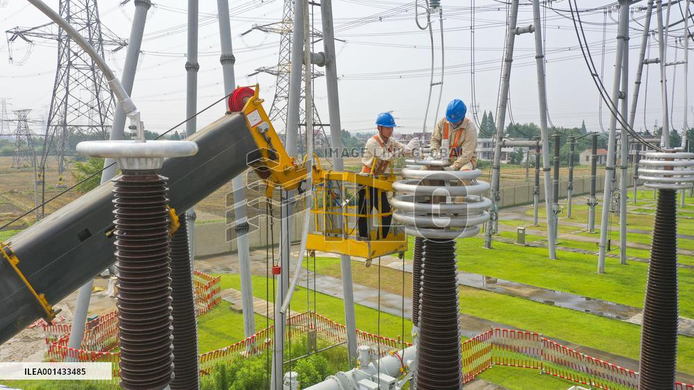 Power Grid Construction