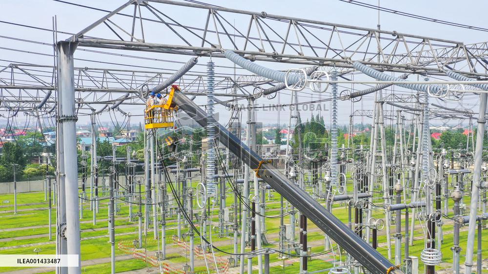 Power Grid Construction