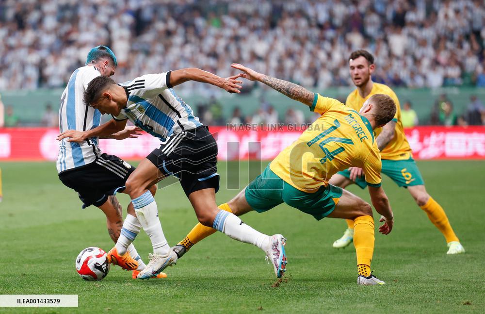 (SP)CHINA-BEIJING-FOOTBALL-INTERNATIONAL INVITATIONAL-ARGENTINA VS AUSTRALIA (CN)