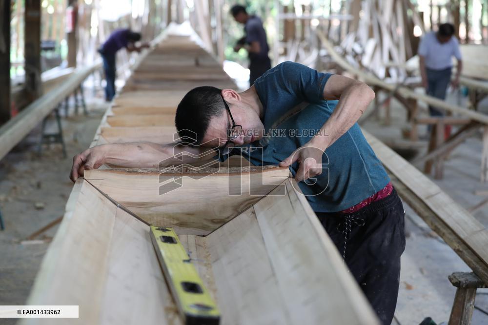 CHINA-FUJIAN-FUZHOU-DRAGON BOAT PRODUCTION (CN)