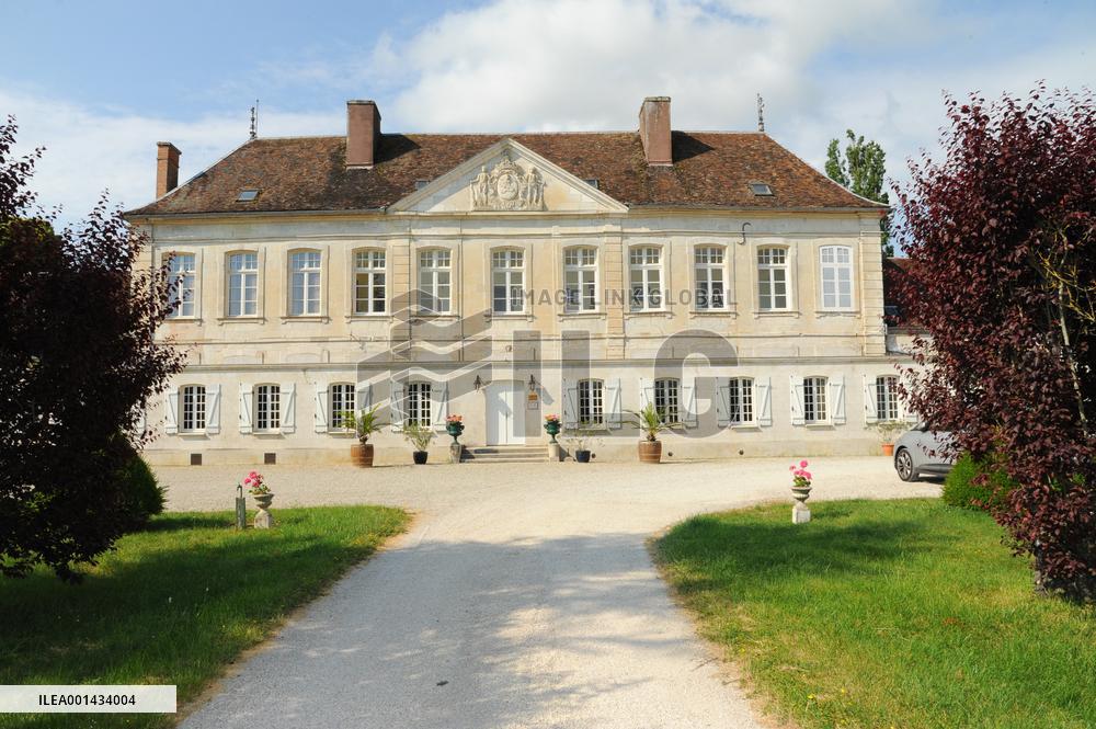Gathering of Old Mopeds - Piney