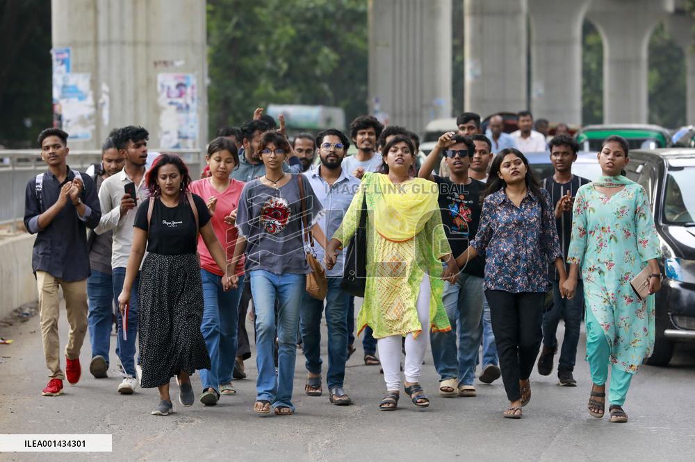 Left-Leaning Student Organizations Demand Abolition Of DSA - Dhaka