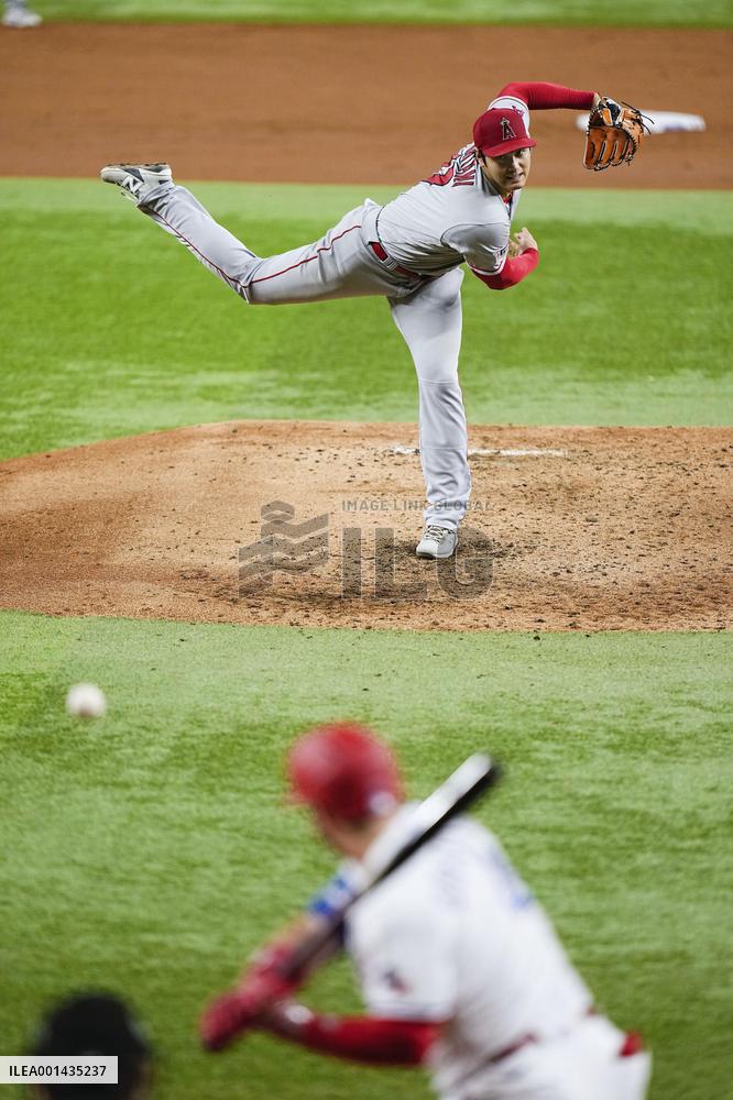 Baseball: Angels vs. Rangers