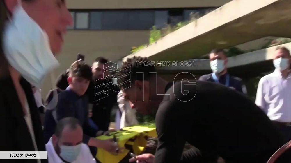 Real Madrid unveils Jude Bellingham, its 100 million euro star