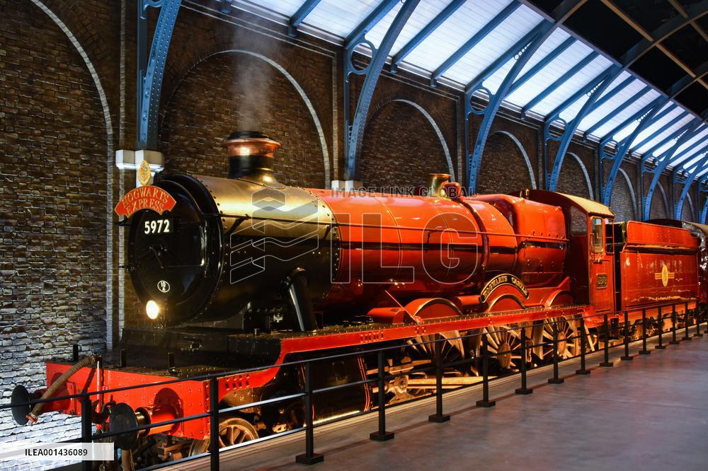 JAPAN-TOKYO-HARRY POTTER-THEME PARK