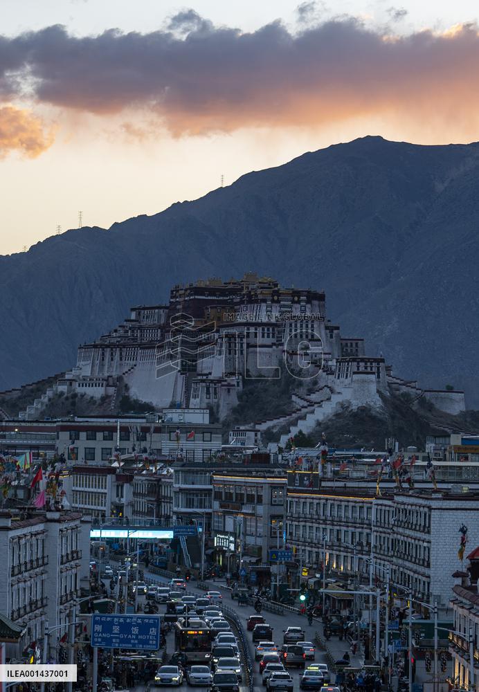 (InTibet)CHINA-TIBET-LHASA-TOURISM (CN)