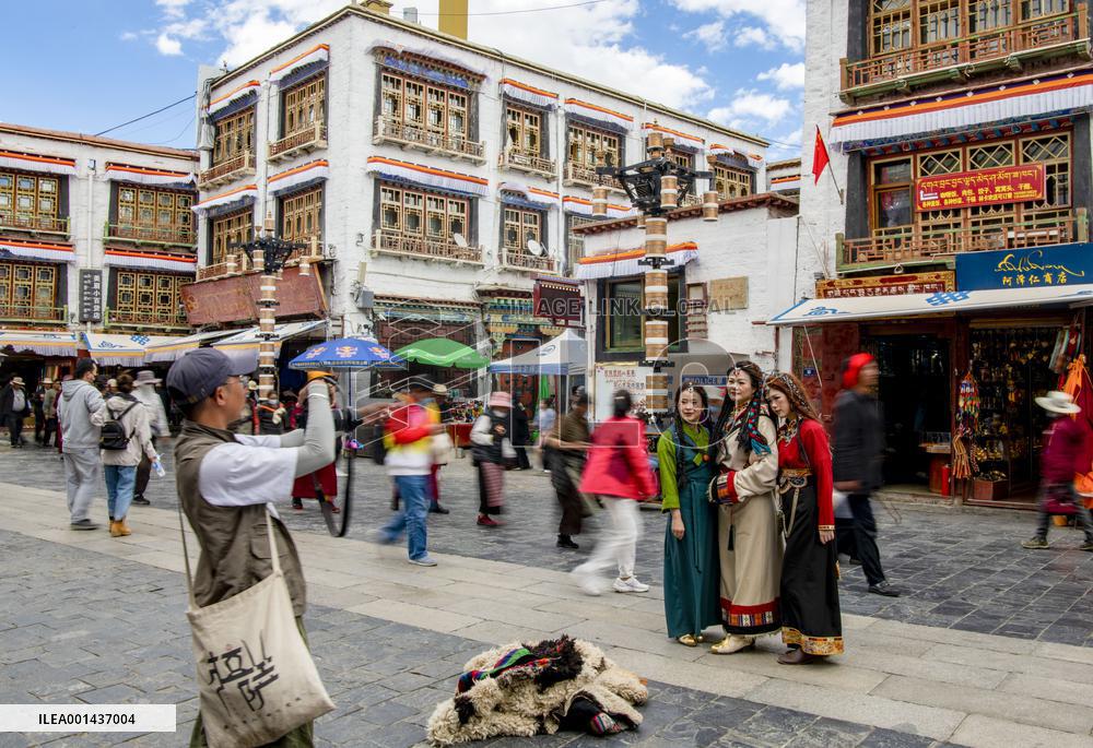(InTibet)CHINA-TIBET-LHASA-TOURISM (CN)