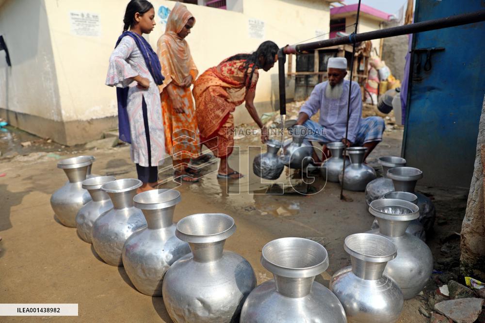 Water Crisis - Dhaka