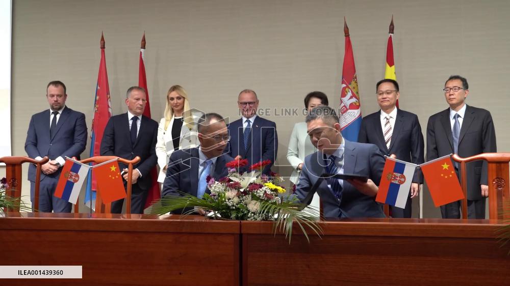 Serbian, Chinese companies ink contracts worth half bln USD