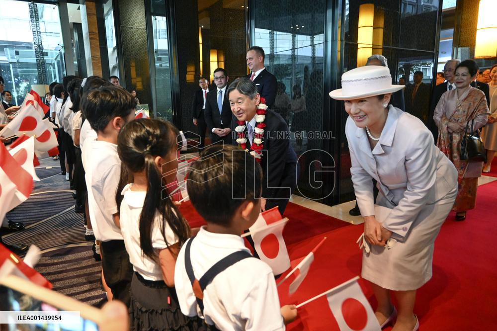 Japan emperor, empress arrive in Indonesia