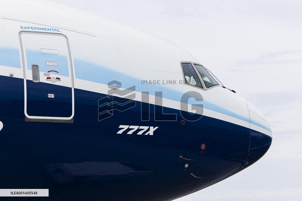 Boeing 777X - Le Bourget