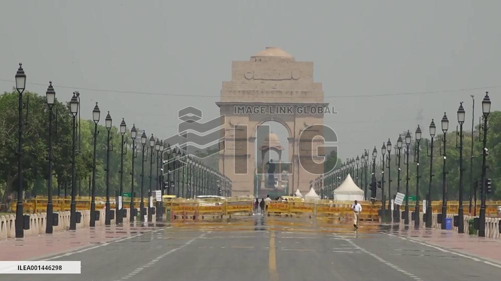 Severe heatwave sweeps across India